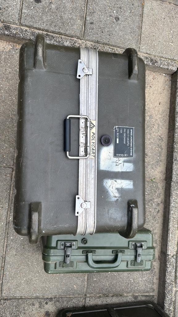 Koffers defensie, Verzamelen, Militaria | Algemeen, Landmacht, Nederland, Ophalen of Verzenden