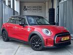 MINI Mini 1.5 Cooper Essential 5 Deurs | AUTOMAAT | LEDER |, 136 pk, Gebruikt, Met garantie (alle), Lichtsensor
