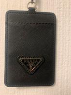 Prada Kaarthouder met Lanyard - Stijlvol Accessoire, Zwart, Zo goed als nieuw, Leer, Ophalen