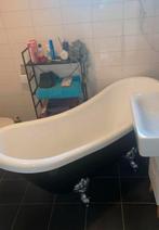 Vrijstaande bad badkuip zwart met chrome leeuwenpoten, Huis en Inrichting, Badkamer | Complete badkamers, Ophalen, Zo goed als nieuw