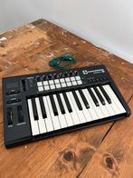 Novation Launchkey 25, Muziek en Instrumenten, Ophalen of Verzenden, Zo goed als nieuw