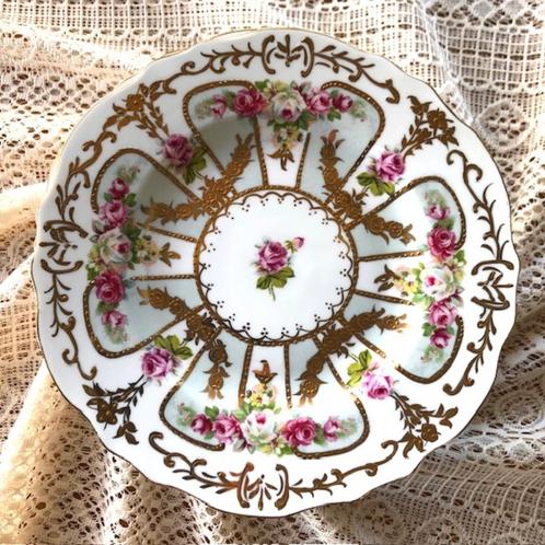 Vintage ontbijtbordjes taartbordjes Meander. Handbeschilderd, Antiek en Kunst, Antiek | Servies los, Ophalen of Verzenden
