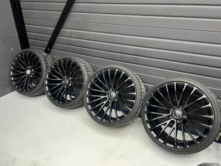 20 inch Breyton Breedset 5x120 Michelin PS4S, Auto-onderdelen, Banden en Velgen, Banden en Velgen, Zomerbanden, 20 inch, 235 mm