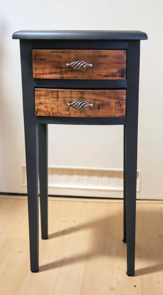 Nette bijzettafel/sidetable/mangohout lades. Moet nu weg!, Huis en Inrichting, Tafels | Sidetables, Zo goed als nieuw, 25 tot 50 cm