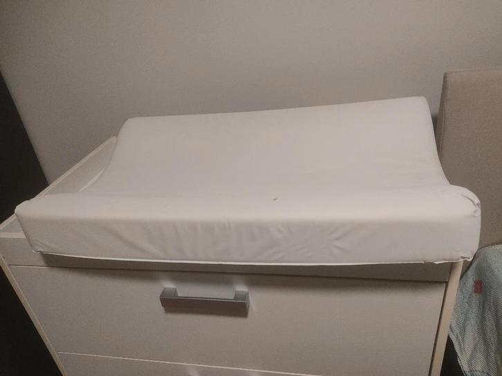 Changing pad, Kinderen en Baby's, Badjes en Verzorging, Gebruikt, Aankleedkussen, Ophalen