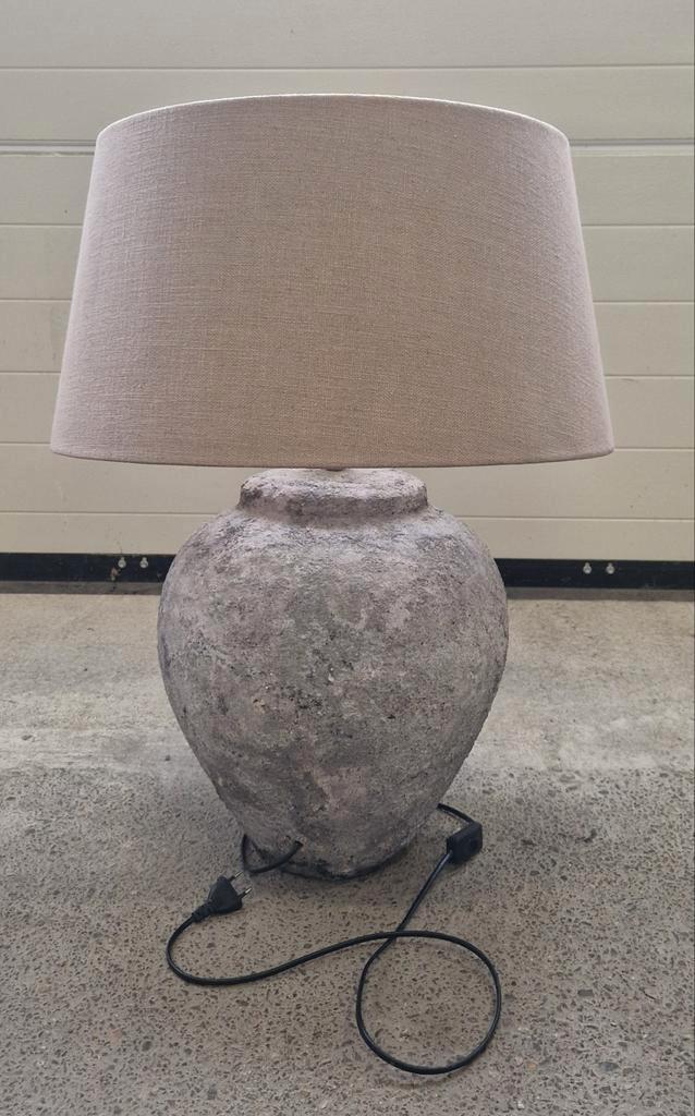 Unieke Stenen Lamp met Linnen Kap, Huis en Inrichting, Lampen | Vloerlampen, Gebruikt, Minder dan 100 cm, Stof, Overige materialen