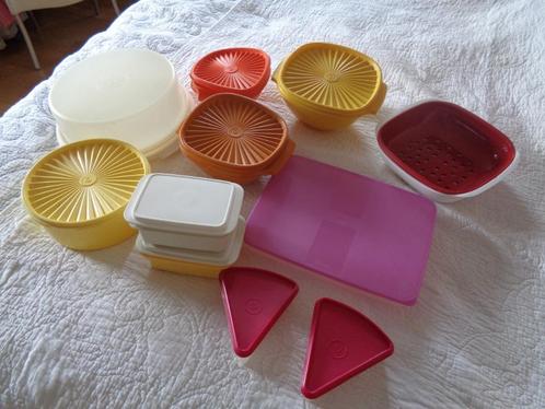 taartdoos,vergiet,kaasdoos,vleesdoos,koektrommel,boterbakje, Huis en Inrichting, Keuken | Tupperware, Zo goed als nieuw, Overige typen