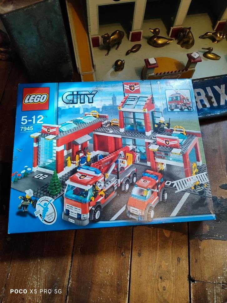 Lego City 7945 nieuw in doos, Kinderen en Baby's, Speelgoed | Duplo en Lego, Zo goed als nieuw, Ophalen of Verzenden