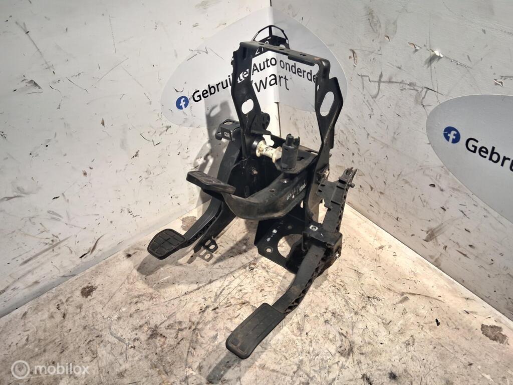 Pedalenset Vw Golf Cabrio III 1.8 ('93-'00) 1H1721115L, Gebruikt, Volkswagen, Ophalen of Verzenden, Volkswagen