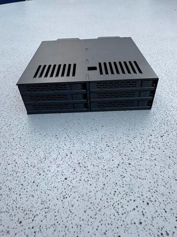 Icy Dock MB326SP-B 6x2,5" SATA Enclosure voor 5.25” Bay beschikbaar voor biedingen