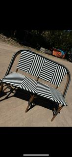 23 stoelen en 2 banken goede staat, Tuin en Terras, Tuinsets en Loungesets, Ophalen, Gebruikt