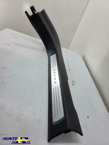 Sierlijst Volvo V90/S90 ('16-'22) 31377616 beschikbaar voor biedingen