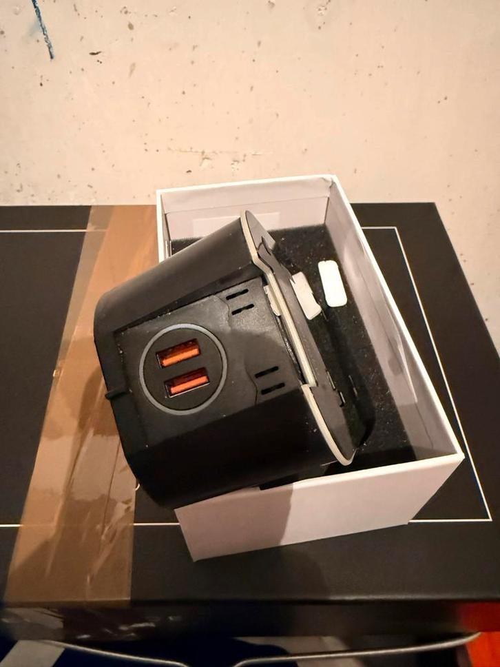 Draadloze Auto Oplader Volvo S90/XC90/XC60/V90, Auto diversen, Auto-accessoires, Nieuw, Ophalen of Verzenden