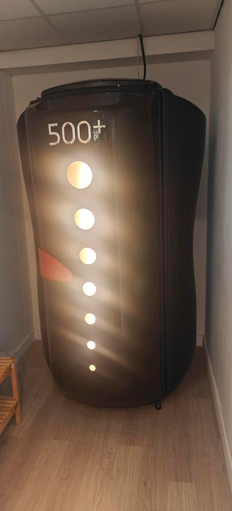 staande zonnebank Alisun 500+, Witgoed en Apparatuur, Zonnebanken en Gezichtsbruiners, Gebruikt, Zonnebank dubbelzijdig, 15 lampen of meer