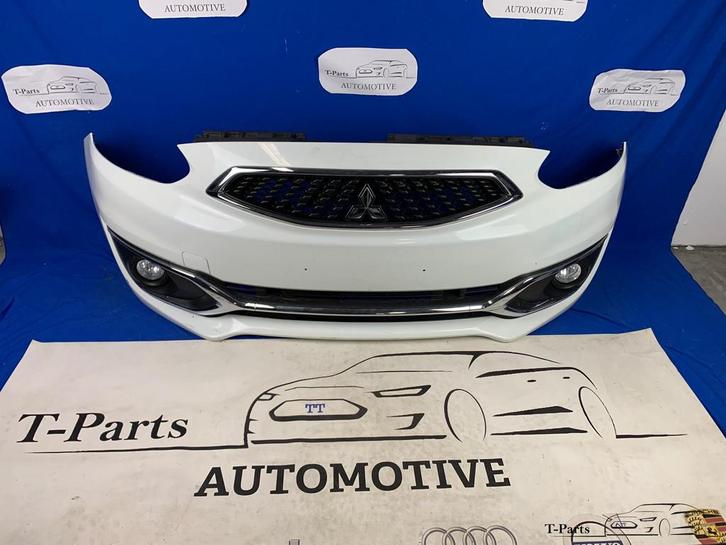 Mitsubishi Space Star voorbumper grille bumper 2016+ gril ro, Auto-onderdelen, Carrosserie en Plaatwerk, Bumper, Mitsubishi, Gebruikt