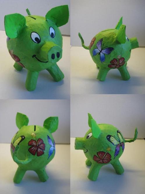 spaarpot groen Varken papier-maché, Verzamelen, Spaarpotten, Nieuw, Dier, Steen, Aardewerk of Keramiek, Ophalen