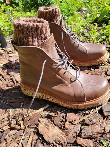 El Naturalista boots beschikbaar voor biedingen