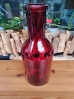 grote glazen rode vaas, rode fles 50 x 13cm, Glas, Ophalen of Verzenden, Zo goed als nieuw, 50 tot 75 cm