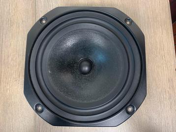Kef bass woofer 21cm  SP1092 beschikbaar voor biedingen