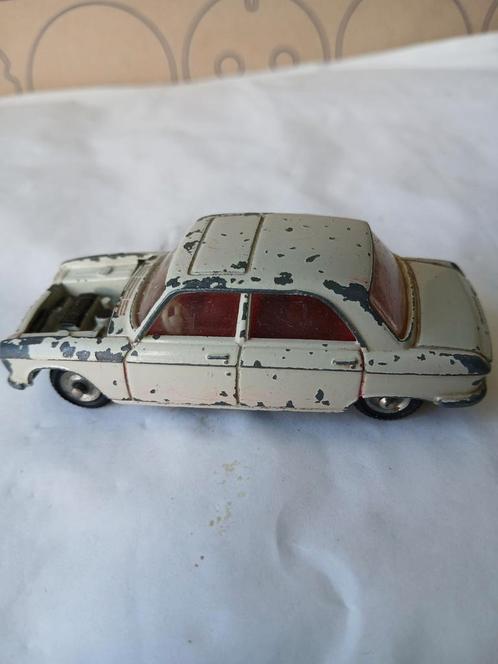 Peugeot 204. Dinky toys France,  mist klep, Hobby en Vrije tijd, Modelauto's | 1:43, Gebruikt, Auto, Dinky Toys, Ophalen of Verzenden