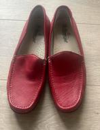 mooi rode beegle schoenen leer maat38, Ophalen of Verzenden, Zo goed als nieuw, Rood, Instappers