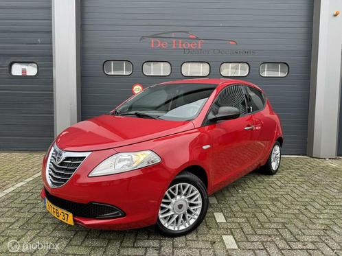 Lancia Ypsilon 0.9 TwinAir S MomoDesign ✓Airco ✓City ✓, Auto's, Lancia, Bedrijf, Te koop, Ypsilon, ABS, Airbags, Airconditioning