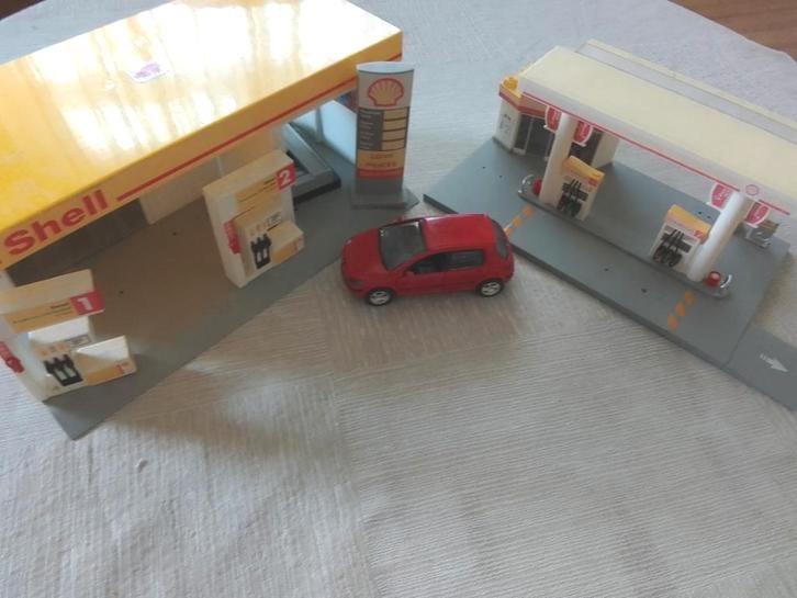 Twee leuke shell tankstations rechter heeft licht en geluid!, Kinderen en Baby's, Speelgoed | Overig, Zo goed als nieuw, Jongen of Meisje