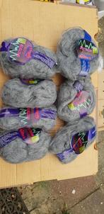 7 prachtige  bollen wol, kleur grijs, van katia spectrum, Ophalen of Verzenden, Nieuw, Breien of Haken, Wol of Garen