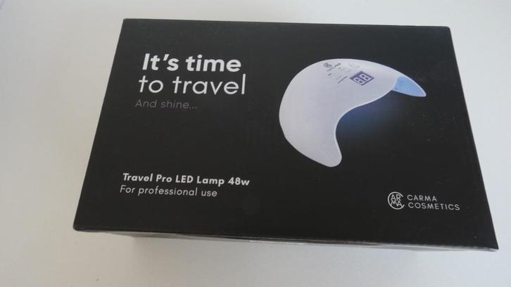 Travel Pro LED lamp 48w van Carma Cosmetics, Sieraden, Tassen en Uiterlijk, Uiterlijk | Cosmetica en Make-up, Zo goed als nieuw