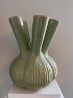 Vaas keramiek groen, Huis en Inrichting, Ophalen, Aardewerk of Porselein, Nieuw, Minder dan 50 cm