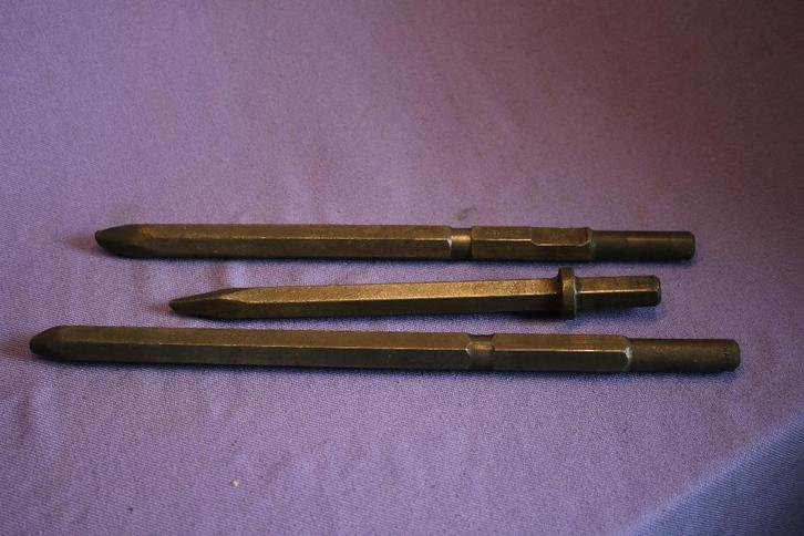  2 beitels Kango, Doe-het-zelf en Verbouw, Gereedschap | Machine-onderdelen en Toebehoren, Gebruikt, Ophalen of Verzenden