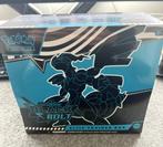 Pokemon TCG - Black Bolt ETB - Sealed, Ophalen of Verzenden, Nieuw, Boosterbox, Foil