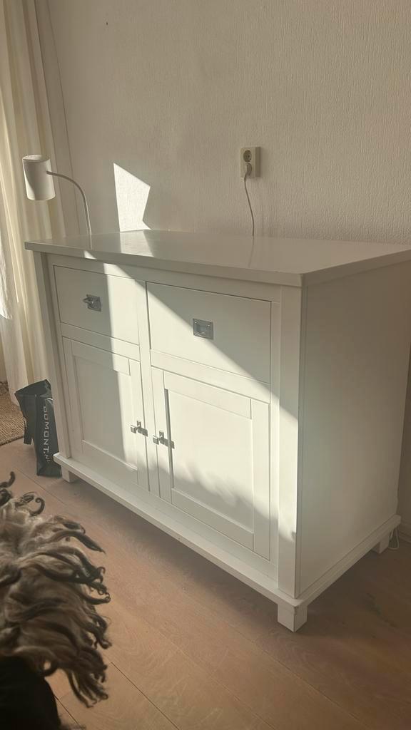 Massief Houten Commode/Ladekast, Huis en Inrichting, Kasten | Dressoirs, Gebruikt, 100 tot 150 cm, 50 tot 75 cm, Met lade(s), Overige houtsoorten