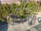 ouderwetse fiets uit grootmoeders tijd, Fietsen en Brommers, Fietsen | Oldtimers, Ophalen of Verzenden