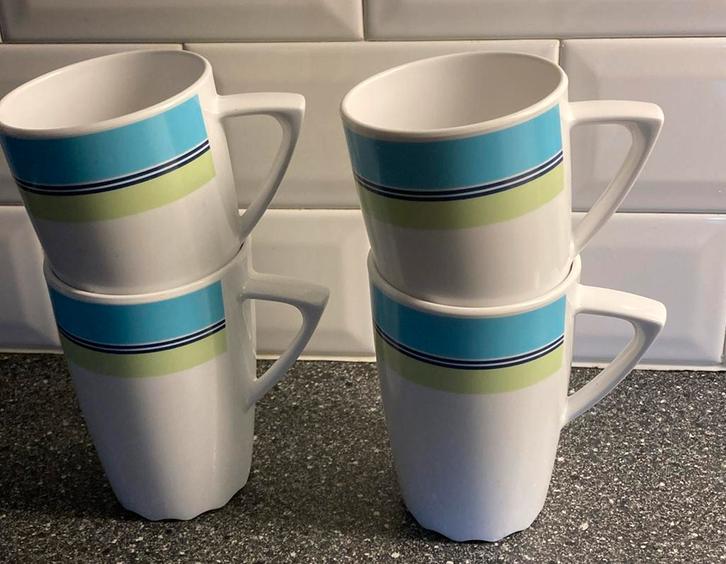 Mepal Rosti campinngservies bekers 4 stuks voor 10 euro, Caravans en Kamperen, Kampeeraccessoires, Zo goed als nieuw, Ophalen of Verzenden