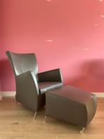 Grijze Montis Windy fauteuil met hocker, Huis en Inrichting, Fauteuils, Minder dan 75 cm, Modern, Leer, Zo goed als nieuw