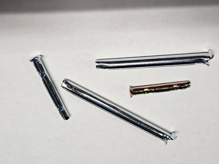 Spanhulzen en slagpluggen,plafond anker, Doe-het-zelf en Verbouw, IJzerwaren en Bevestigingsmiddelen, Nieuw, Ophalen of Verzenden