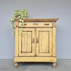 Antieke sleetse commode vintage dressoir brocante kast, Ophalen of Verzenden