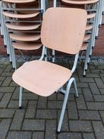 18 x vintage schoolstoelen stapelstoelen partij stoelen, Huis en Inrichting, Stoelen, Ophalen, Gebruikt, Bruin, Vijf, Zes of meer stoelen