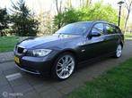 BMW 3-serie Touring 320i Executive AUTOMAAT|PANORAMA|TREKHAA, Auto's, BMW, Automaat, Achterwielaandrijving, Zwart, 4 cilinders