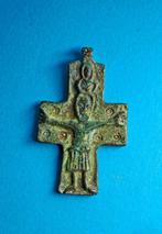 Crucifix - 9e/11e eeuw - Bodemvondst - TOPSTUK, Antiek en Kunst, Antiek | Religie, Ophalen of Verzenden