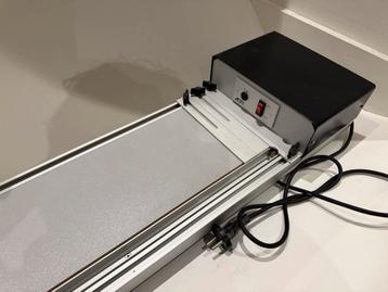 Altron Thermotron 580 Buigbank plexiglas met toebehoren beschikbaar voor biedingen