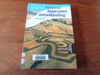 Basisboek Duurzame ontwikkeling - Niko Roorda, Boeken, Studieboeken en Cursussen, Zo goed als nieuw, Niko Roorda, Beta, HBO