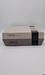 Refurbed NES set met The Ninja Turtles, Spelcomputers en Games, Spelcomputers | Nintendo NES, Ophalen of Verzenden, Zo goed als nieuw