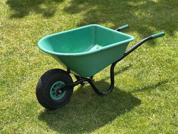 kinderkruiwagen met luchtband beschikbaar voor biedingen