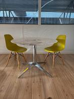 Florence Knoll tafel, chroom, marmer calcatta, 50 tot 100 cm, Design, Rond, Zo goed als nieuw