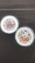 2 Handbeschilderde wandbordjes - Delfts polychrome, Ophalen of Verzenden