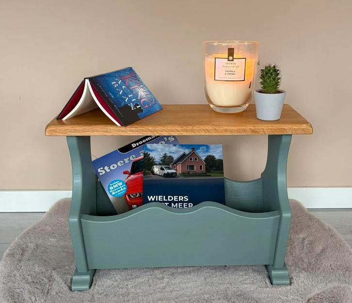 Mooie massief eiken lectuurbak, Huis en Inrichting, Woonaccessoires | Krantenbakken en Lectuurbakken, Zo goed als nieuw, Ophalen of Verzenden