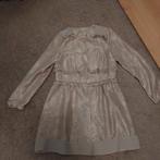 Nieuw goudkleurig jasje mt m, Kleding | Dames, Jurken, Maat 38/40 (M), Overige kleuren, Nieuw, Ophalen of Verzenden