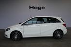 Mercedes-Benz B-Klasse 180 Ambition Navigatie LED Stoelverwa, Auto's, Mercedes-Benz, Voorwielaandrijving, Euro 5, Stof, 4 cilinders
